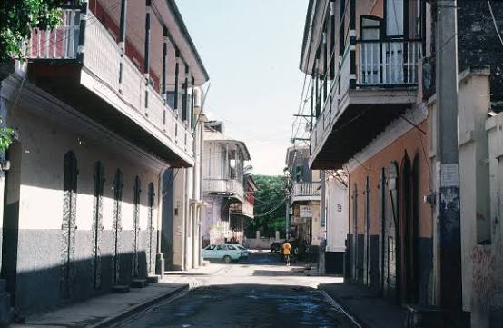 Bas Du Bourg